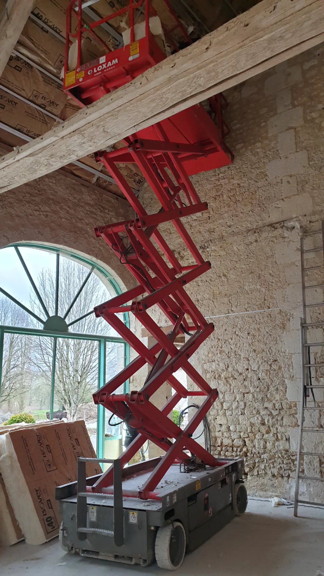 Rénovation d'une salle d'un batiment du XVII ème